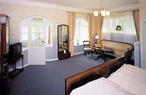 Hotel Buchenhof Worpswede Exteriör bild